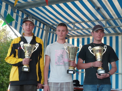 Bravo aux jeunes pour le jeu developpé toute l'apres midi. Bravo aux jeunes pour le jeu developpé toute l'apres midi.