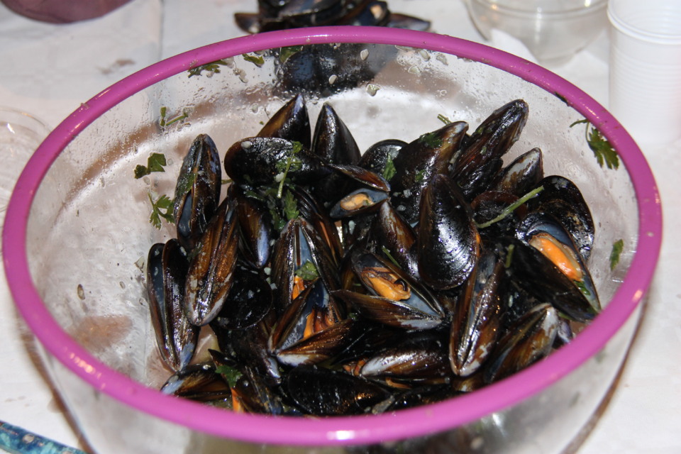 Soirée moules-frites du 20 juillet 2012 Soirée moules-frites du 20 juillet 2012