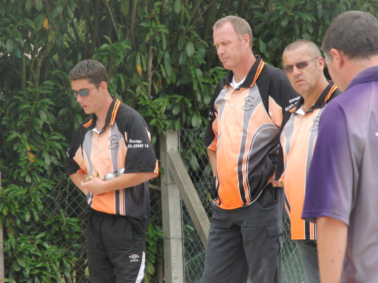 triplette homme02.JPG triplette homme02.JPG