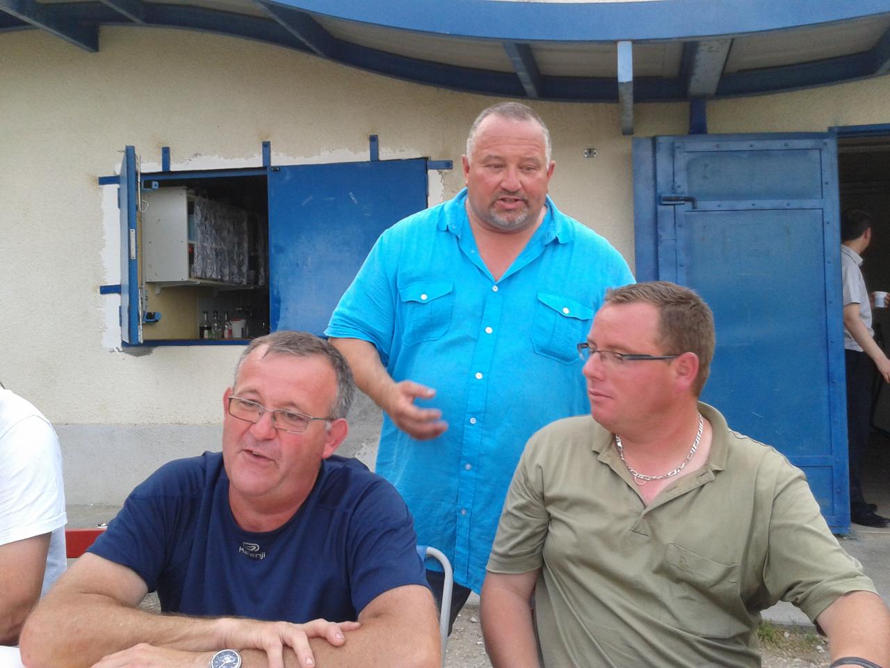 2012-06-02 20.06.04 2012-06-02 20.06.04