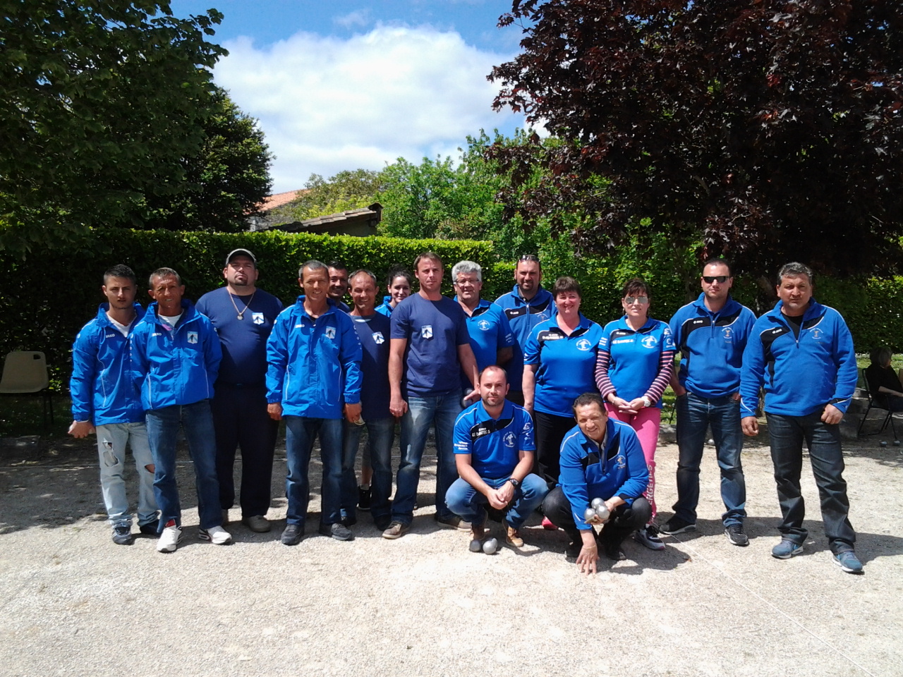 2 ème tour TOURRIERS bat CHASSORS  21 à 10 2 ème tour TOURRIERS bat CHASSORS  21 à 10