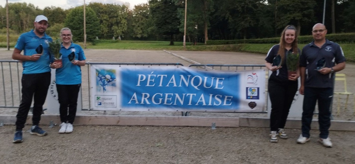Stéphanie Bertrand (Pet Beffoise 18) & Dimitri Heil (AP Chatillonnaise 58) vainqueur du Régional