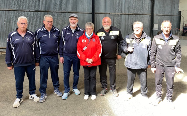 Championnat triplettes vétérans: phases finales