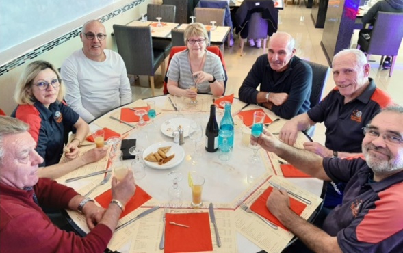 Enfin la pose déjeuner Enfin la pose déjeuner