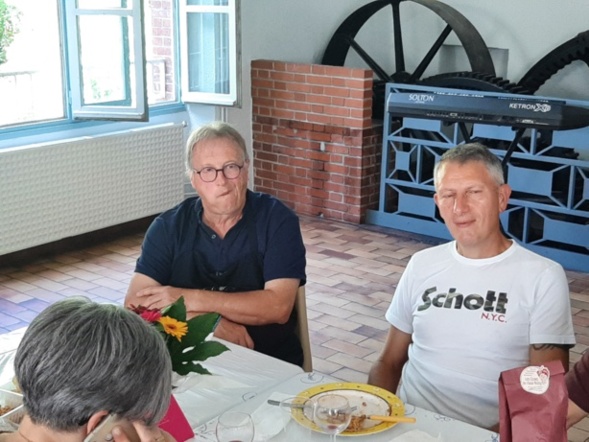 Photos de la journée couscous (la suite) Photos de la journée couscous (la suite)