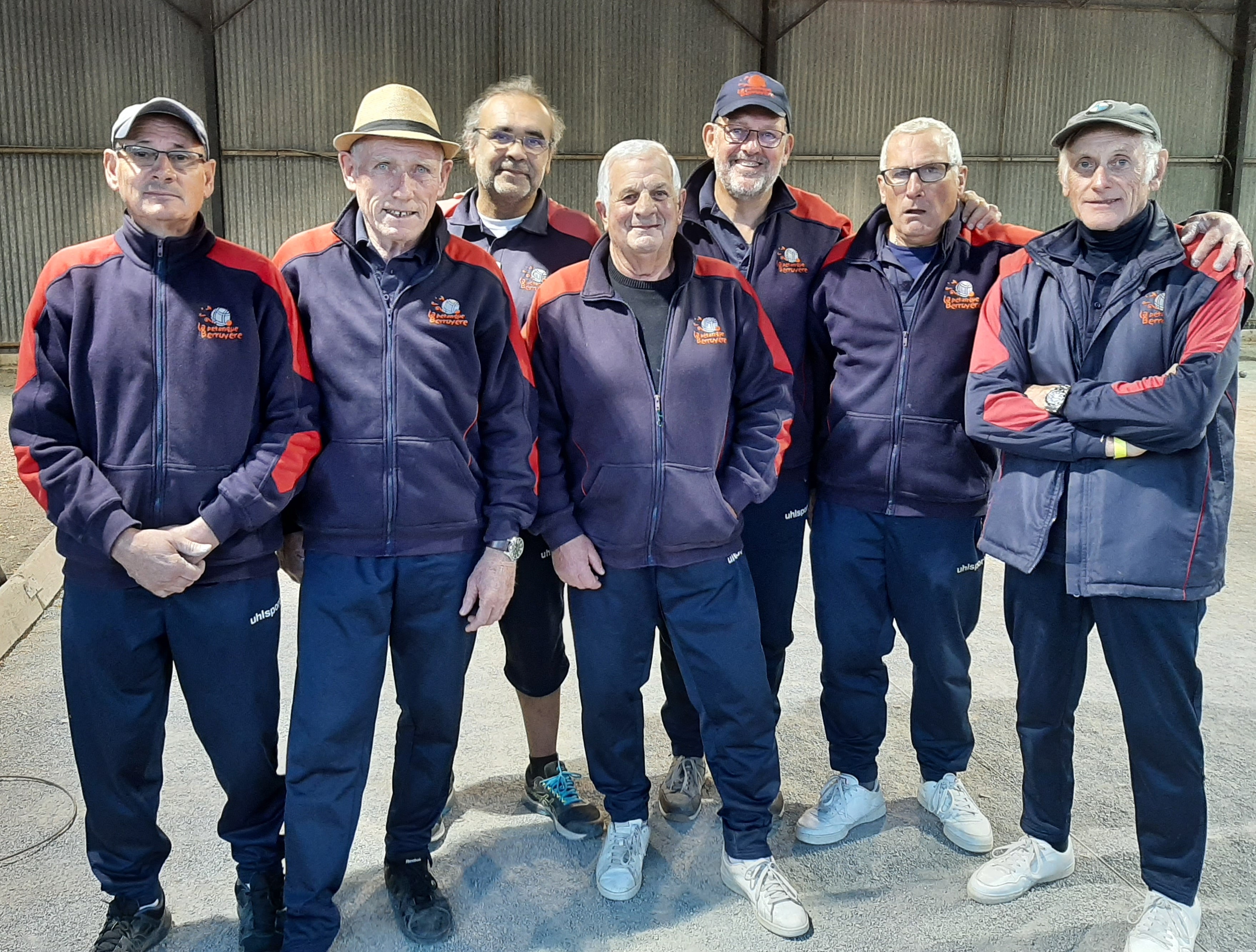 Après cette victoire, une photo avec le sourire