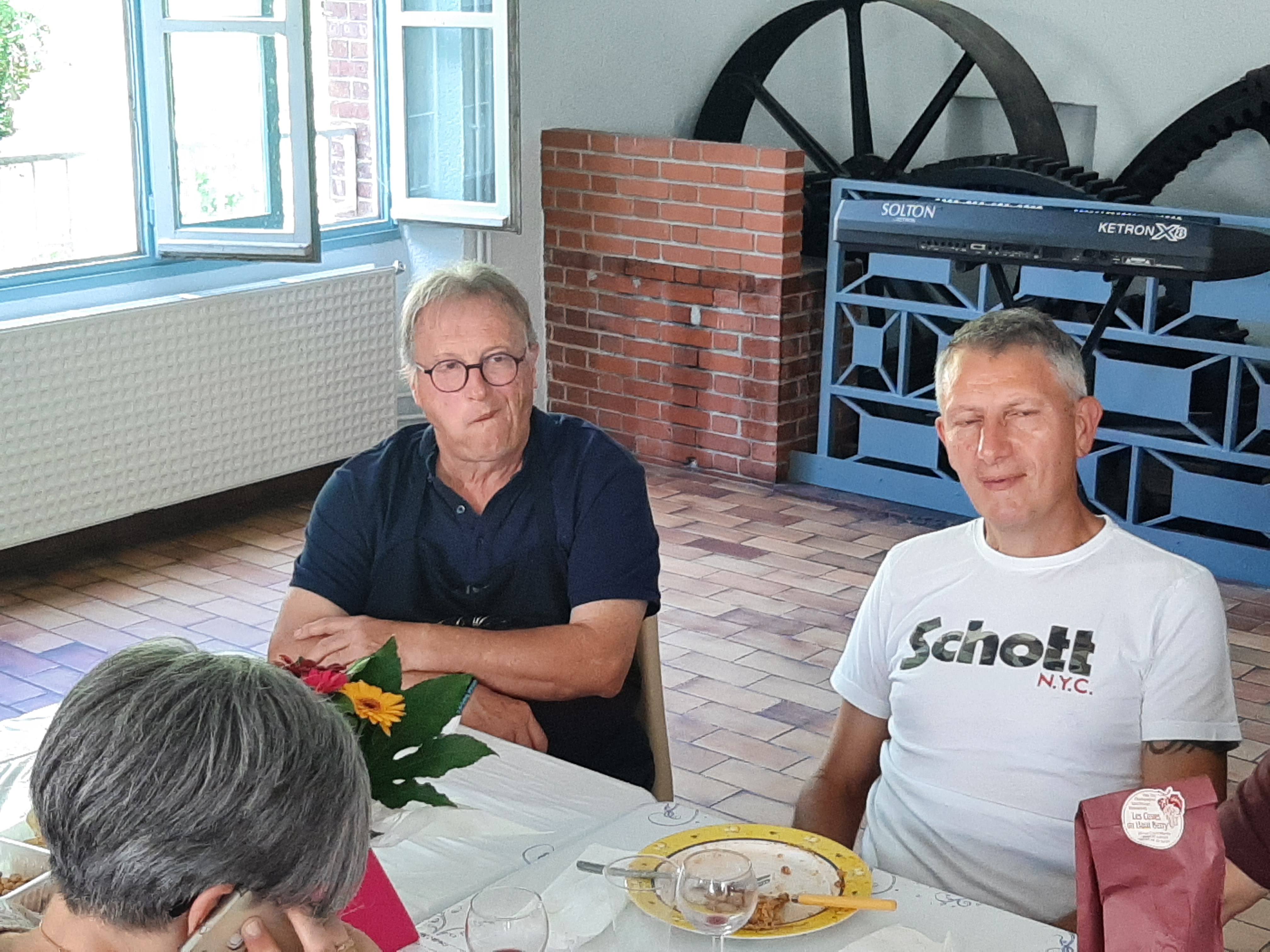 Photos de la journée couscous (la suite) Photos de la journée couscous (la suite)