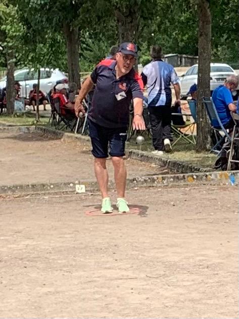 Le Président en action; très concentré. Le Président en action; très concentré.