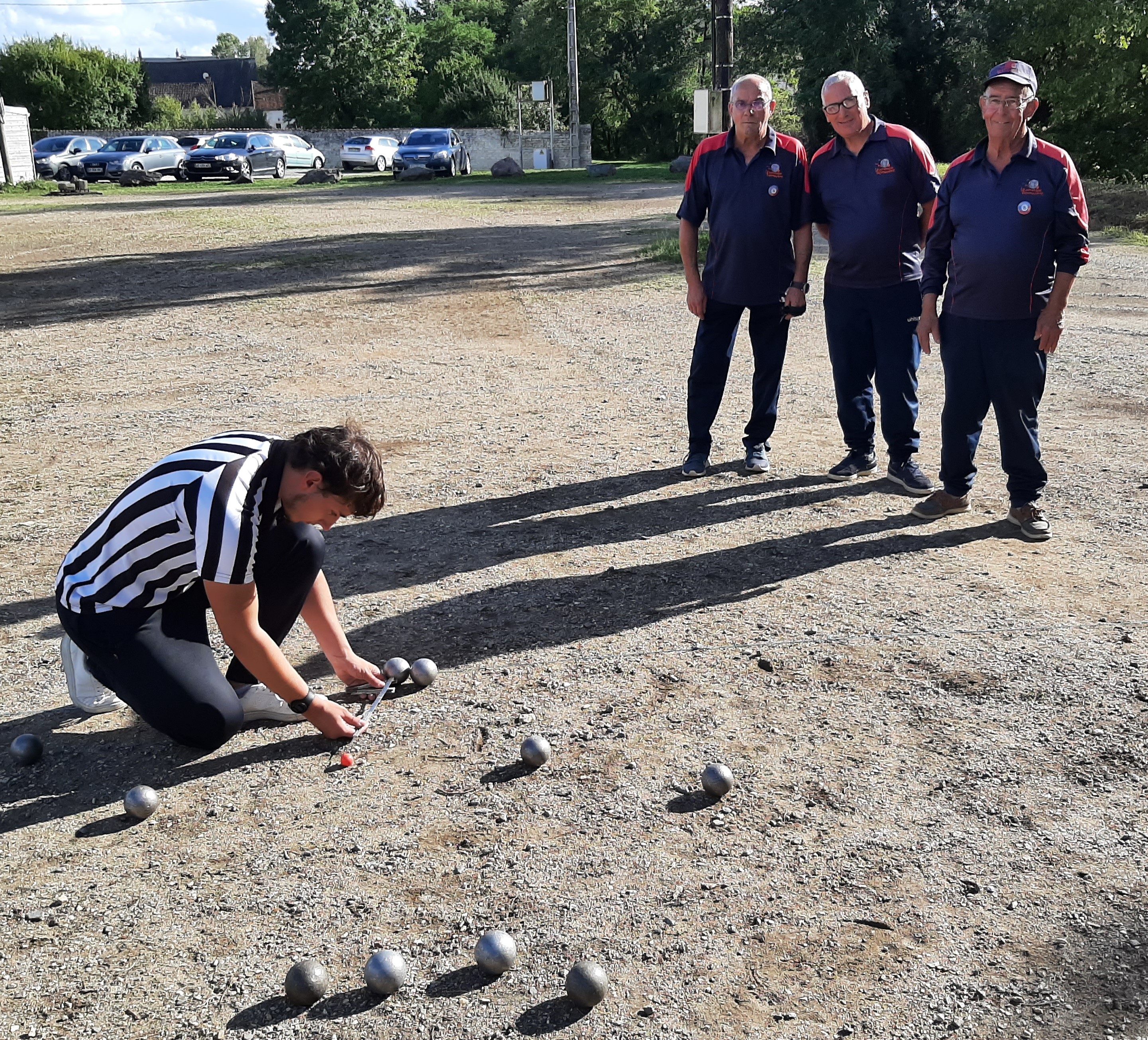 Alors on appelle l'arbitre