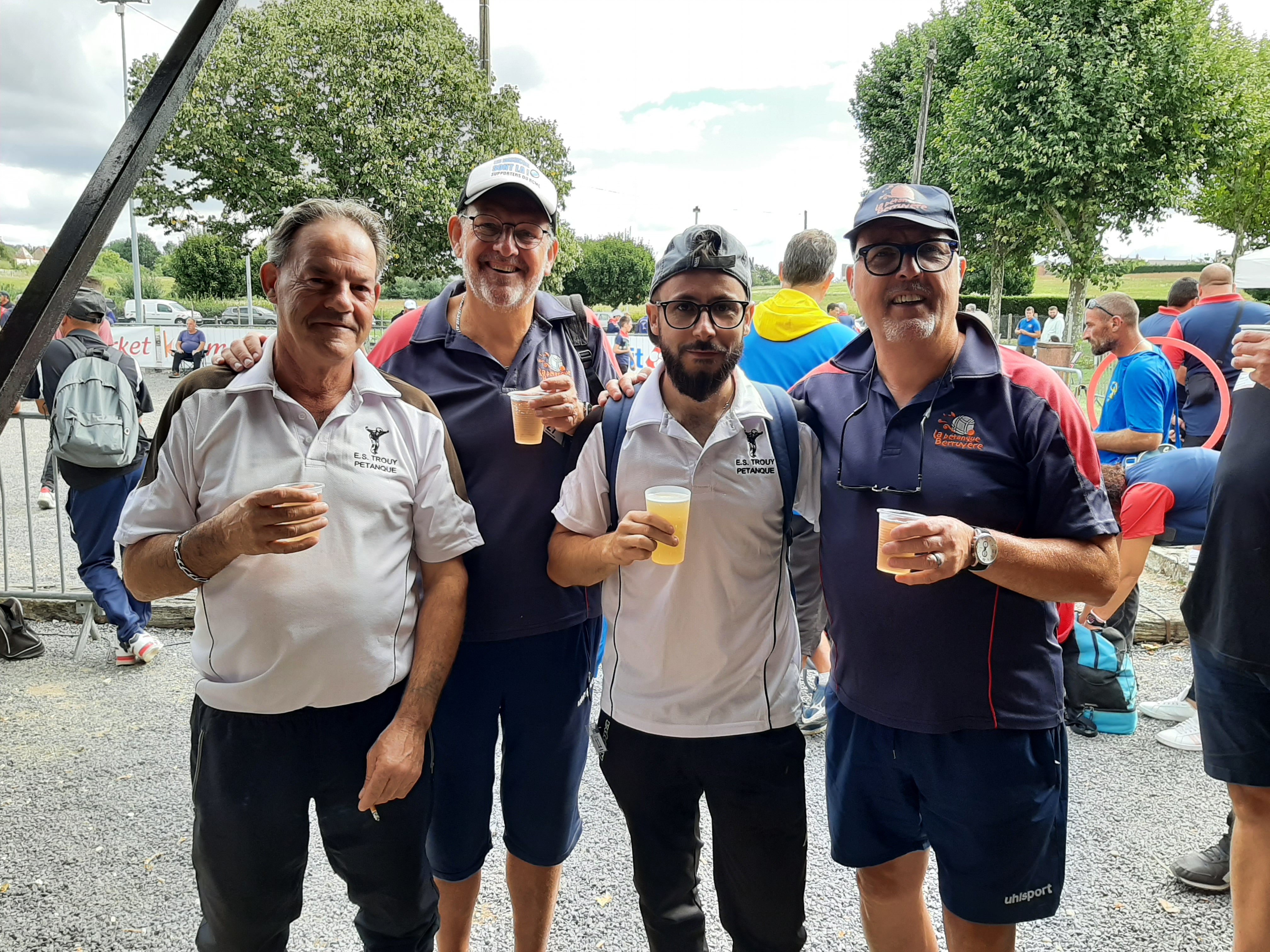 Avec une équipe de Trouy Avec une équipe de Trouy