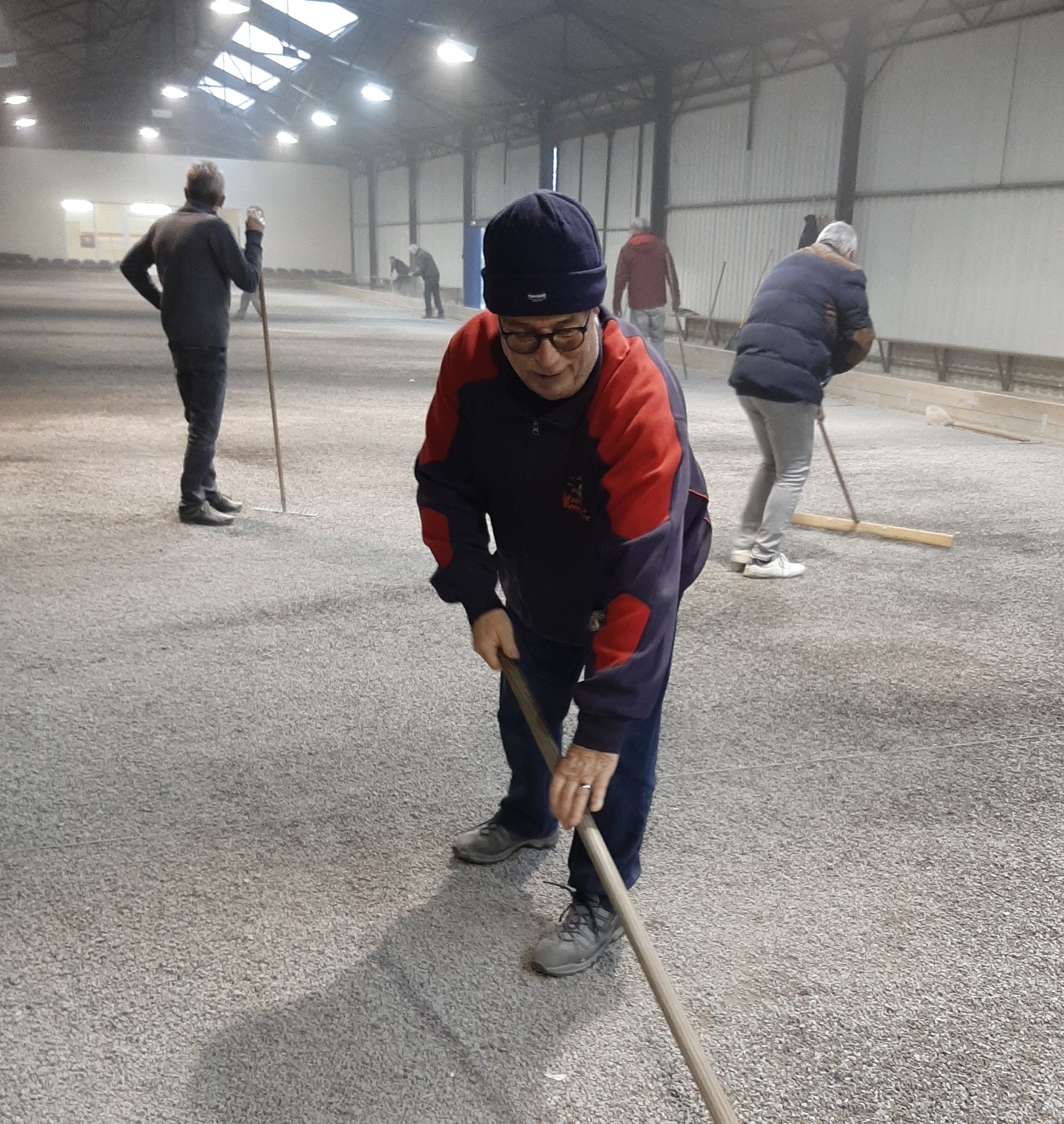 Hé,hé... Hé,hé...