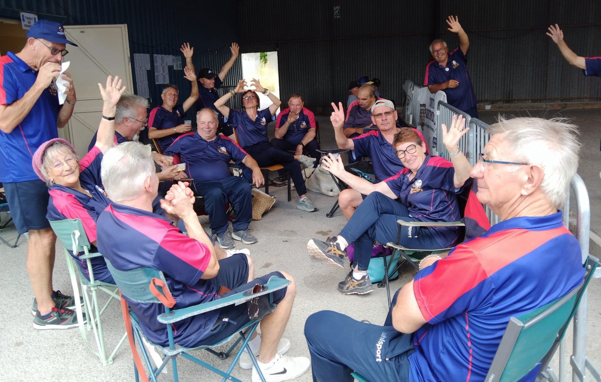 ainsi qu'à la pause déjeuner ainsi qu'à la pause déjeuner