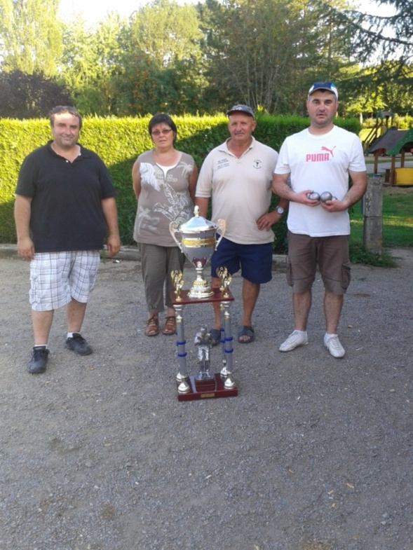 Tonio FALCON-Dominique JAMET-René AUCLAIR-Guillaume MARY Tonio FALCON-Dominique JAMET-René AUCLAIR-Guillaume MARY