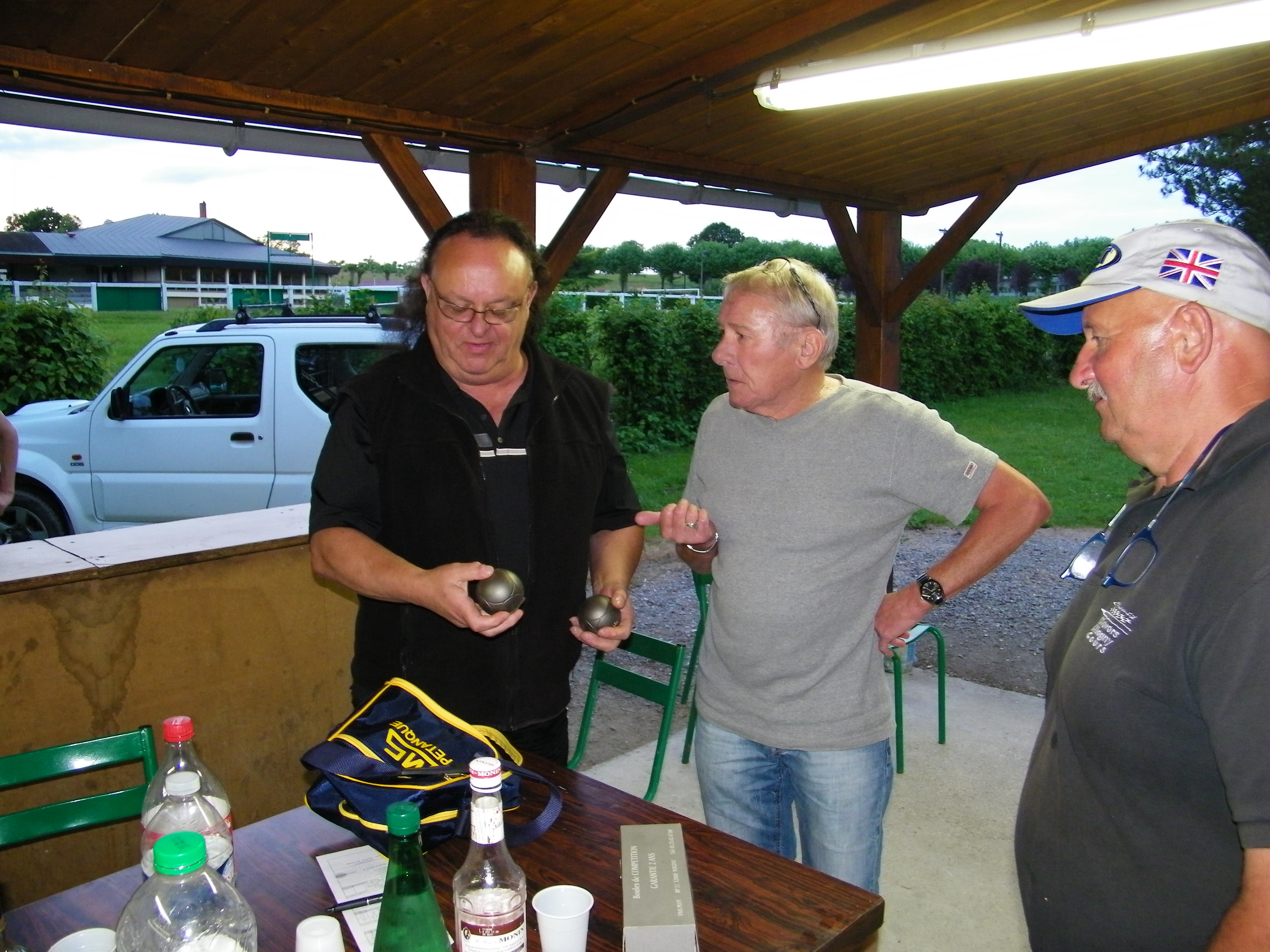 Mrs LARVARON - GOVIGNON - AUCLAIR Mrs LARVARON - GOVIGNON - AUCLAIR