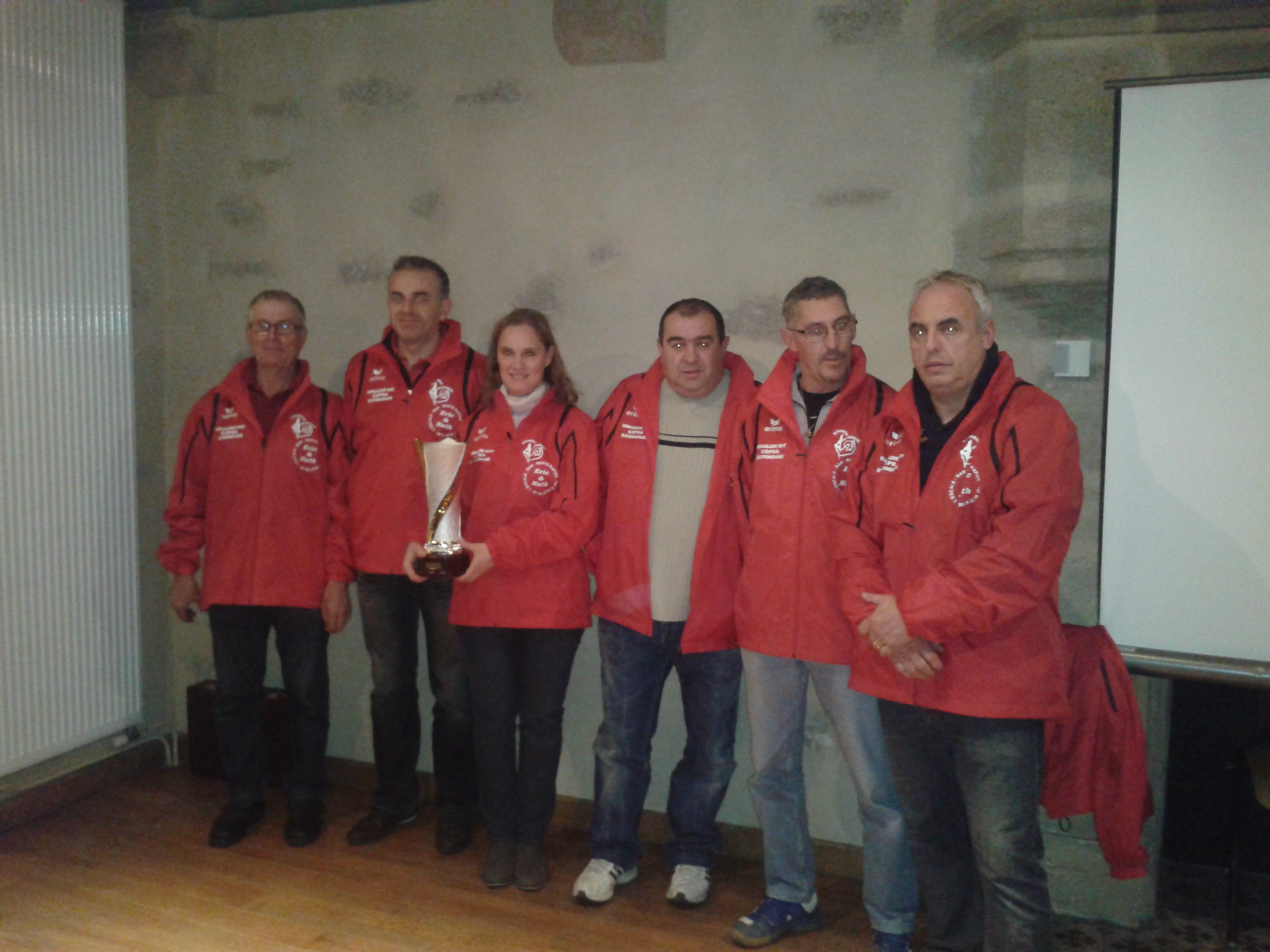 Remise des tenues de pluie
