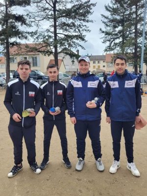 Championnat Départemental doublette  Minimes cadets juniors à Aubergenville Pétanque