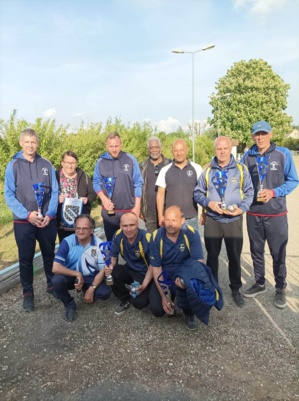 Championnat Départemental triplette Promotion à HOUDAN Championnat Départemental triplette Promotion à HOUDAN