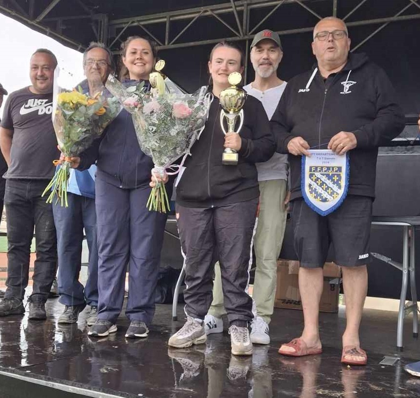 Championnat Départemental des Yvelines  Tête à Tête  Dames à  AUBERGENVILLE