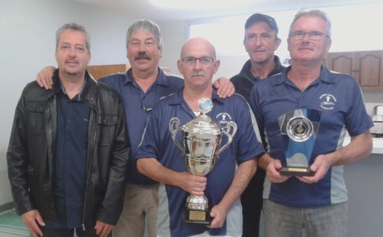 Equipe Vétérans Champions Loir et Cher 2016 Equipe Vétérans Champions Loir et Cher 2016