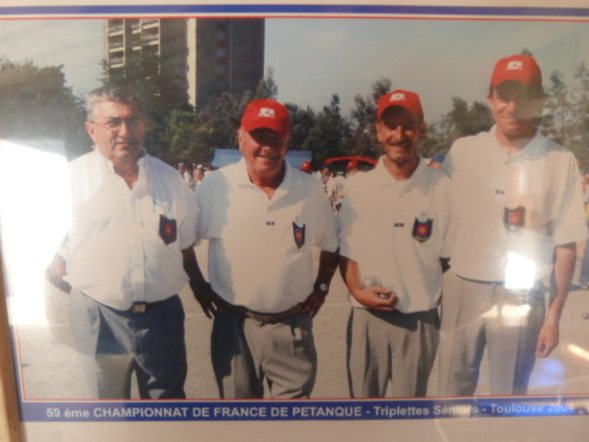 De gauche à droite: Bruno SANCANDI - Christophe CHANUC - Vincent MAUREL De gauche à droite: Bruno SANCANDI - Christophe CHANUC - Vincent MAUREL