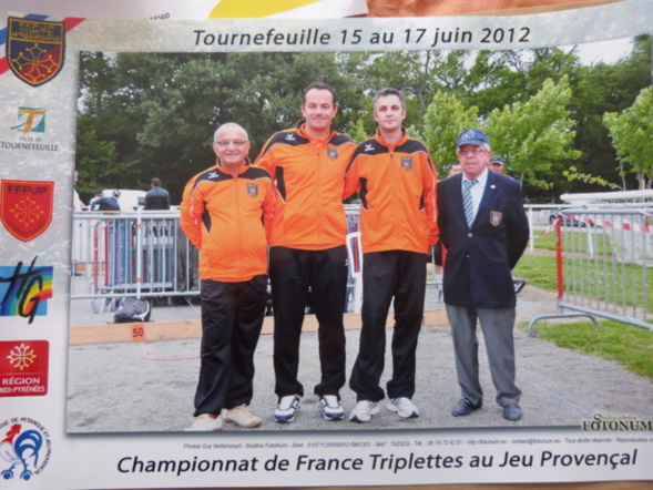 De gauche à droite: Alain MAUREL - Vincent MAUREL - Christophe MAUREL De gauche à droite: Alain MAUREL - Vincent MAUREL - Christophe MAUREL