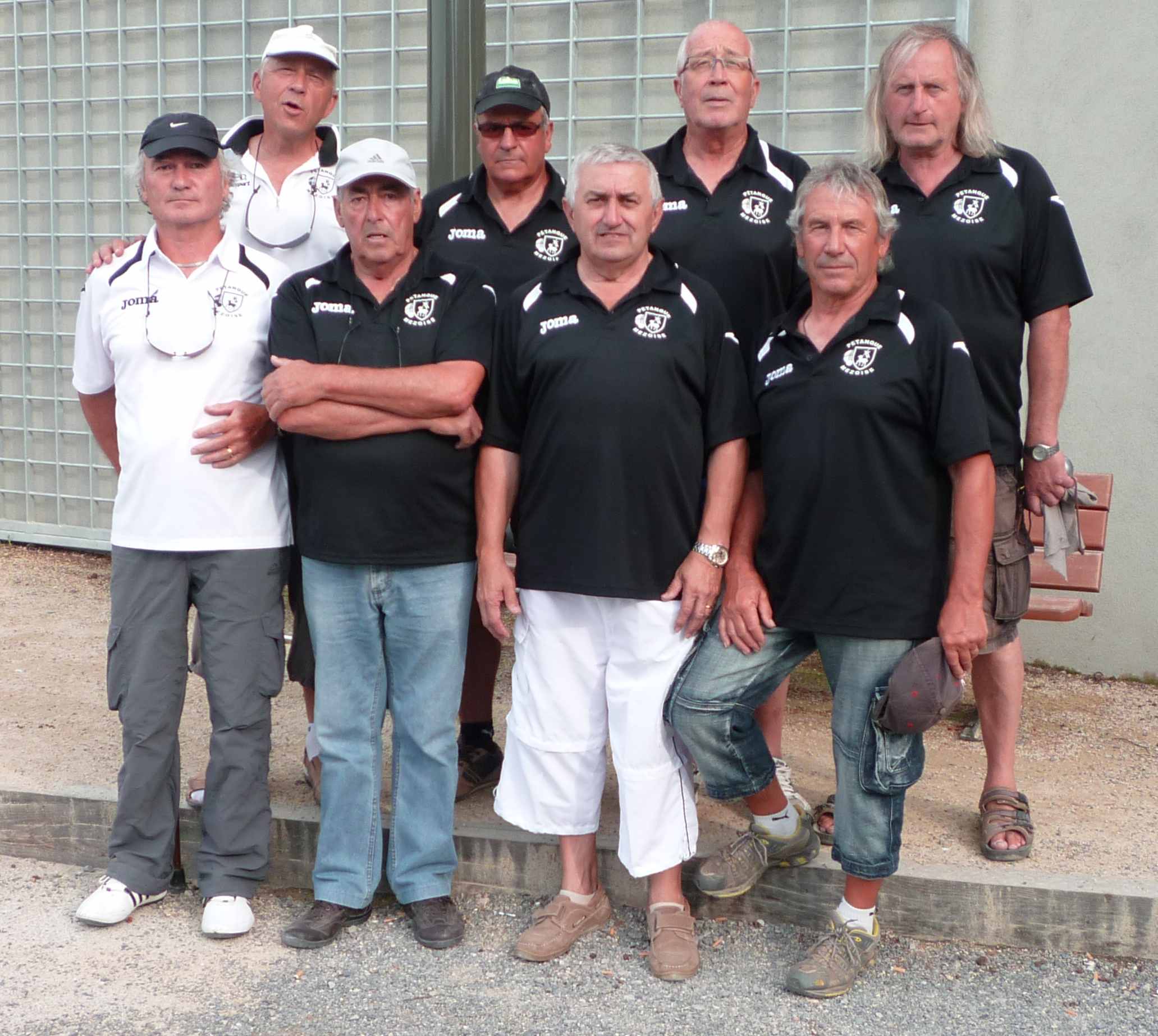 MEZE 2 contre AGDE ELAN 2 Composition de l'équipe : Delaquaize Philippe,Fertelle Michel, Croizet Michel,Ruiz Henri, Domergue Michel,Dalet Bernard,Soliman Richard, Brill Michel. MEZE 2 contre AGDE ELAN 2 Composition de l'équipe : Delaquaize Philippe,Fertelle Michel, Croizet Michel,Ruiz Henri, Domergue Michel,Dalet Bernard,Soliman Richard, Brill Michel.