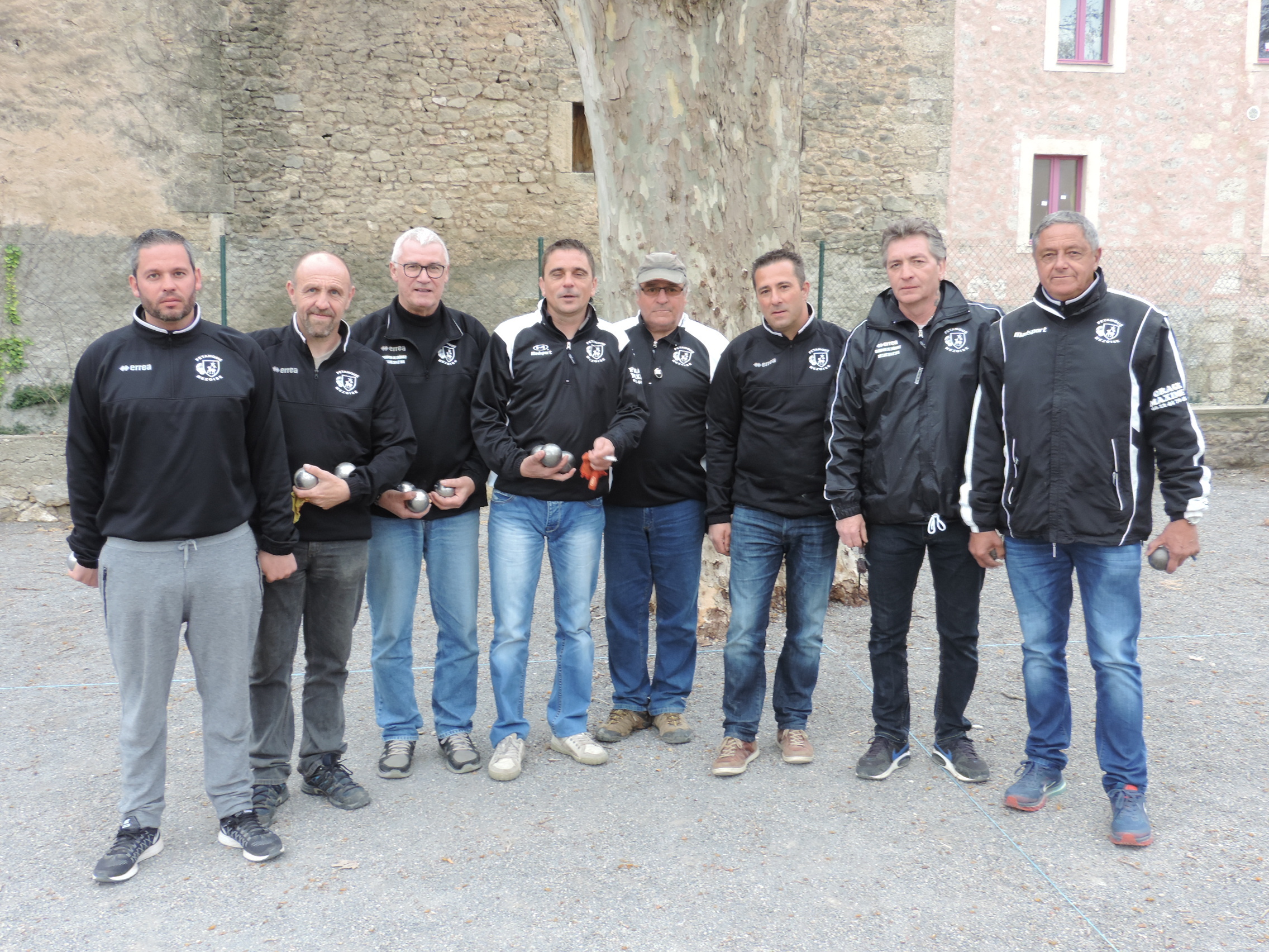 ELIMINATOIRES DE SECTEUR DOUBLETTES SENIORS MASCULINS ET FEMININS ELIMINATOIRES DE SECTEUR DOUBLETTES SENIORS MASCULINS ET FEMININS