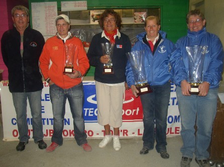Les finalistes et Jacques Tartaud, Président Organisateur Les finalistes et Jacques Tartaud, Président Organisateur