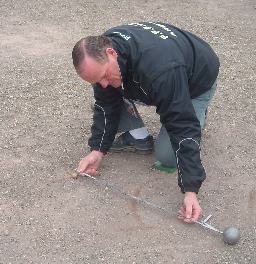 Il n'y a que deux centimètres ... ;-) Il n'y a que deux centimètres ... ;-)