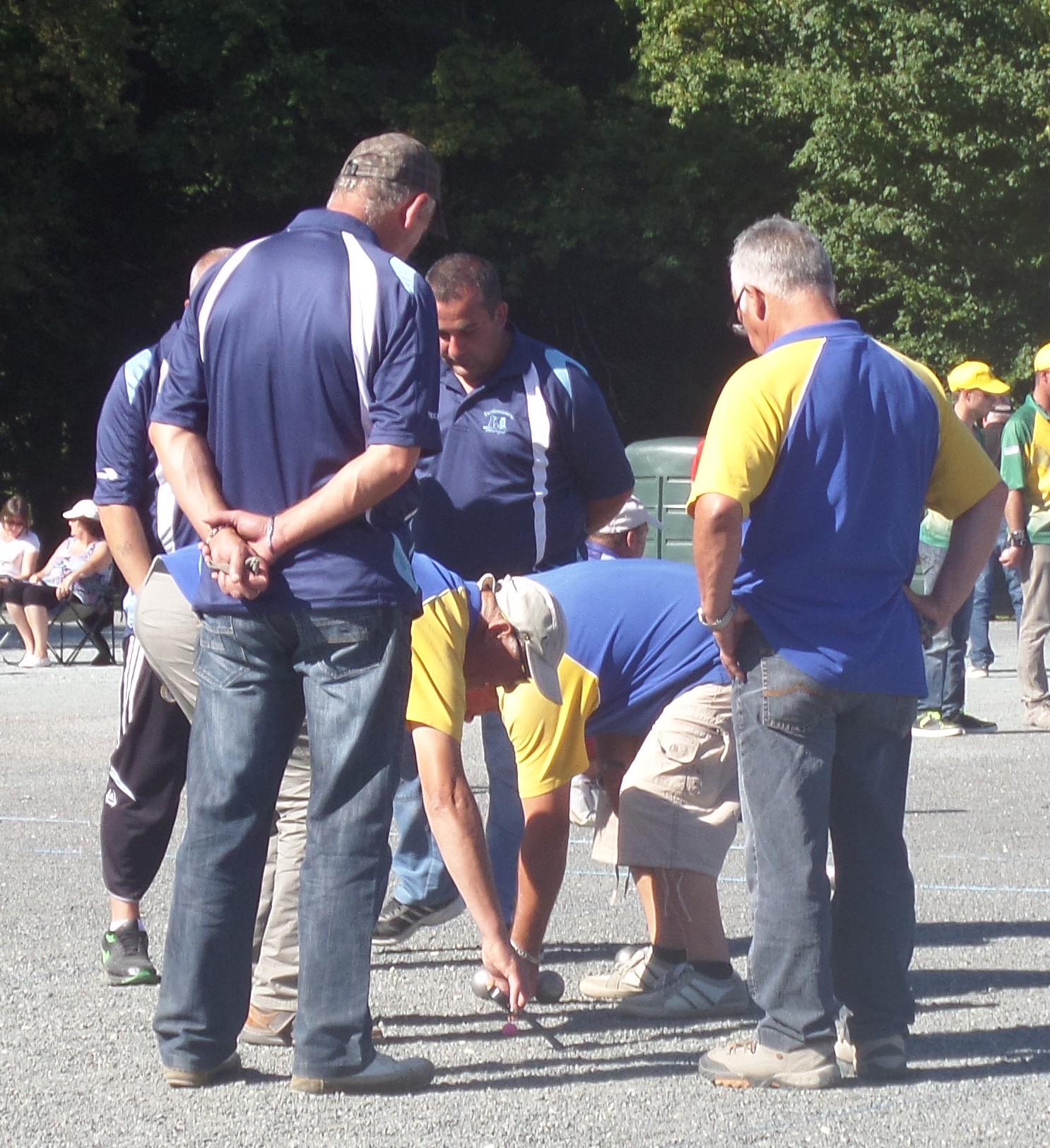 Mêlée... Mêlée...