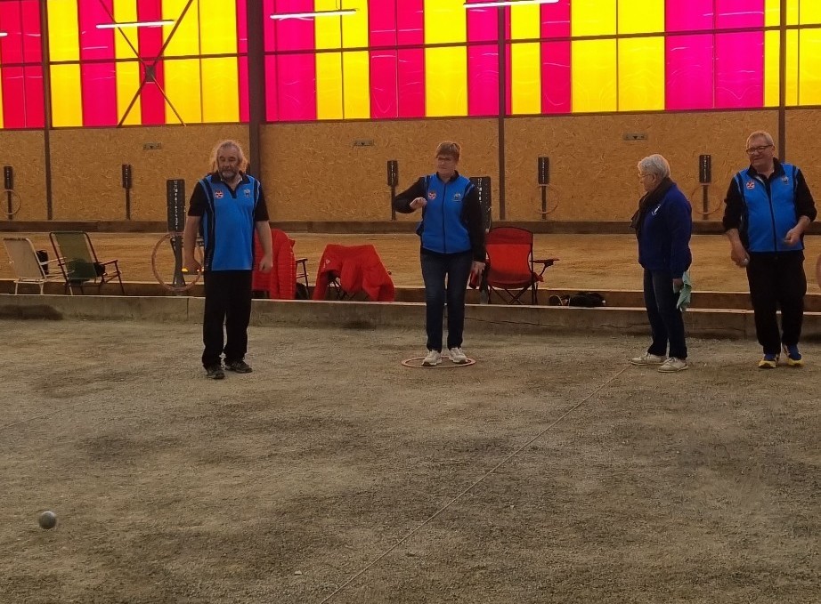 Pétanque Bressuiraise 3 - Pompaire 2 Pétanque Bressuiraise 3 - Pompaire 2