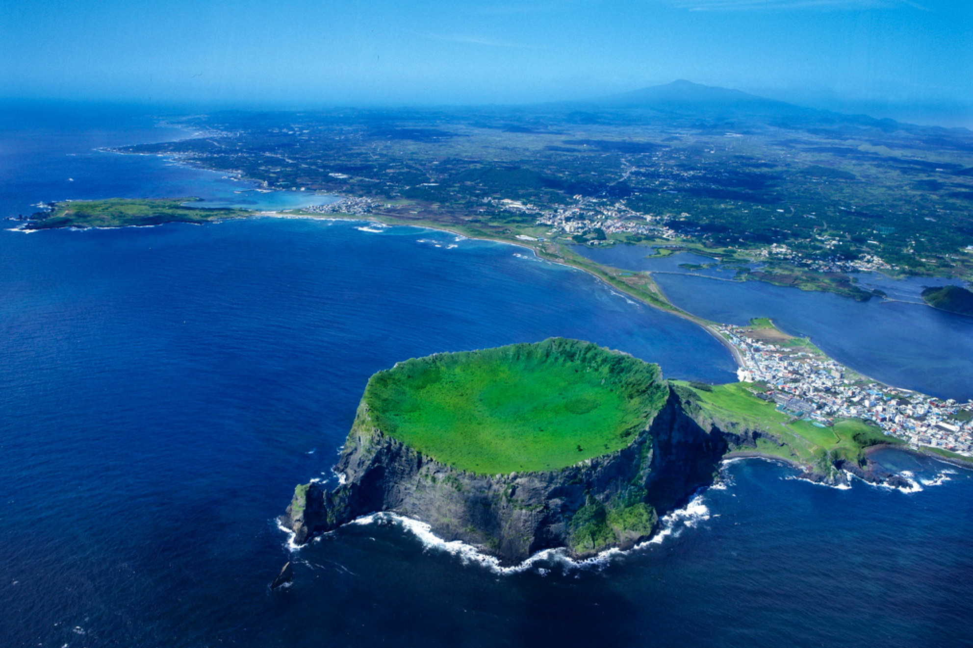 100 îles étonnantes qui donnent envie de voyager (1)