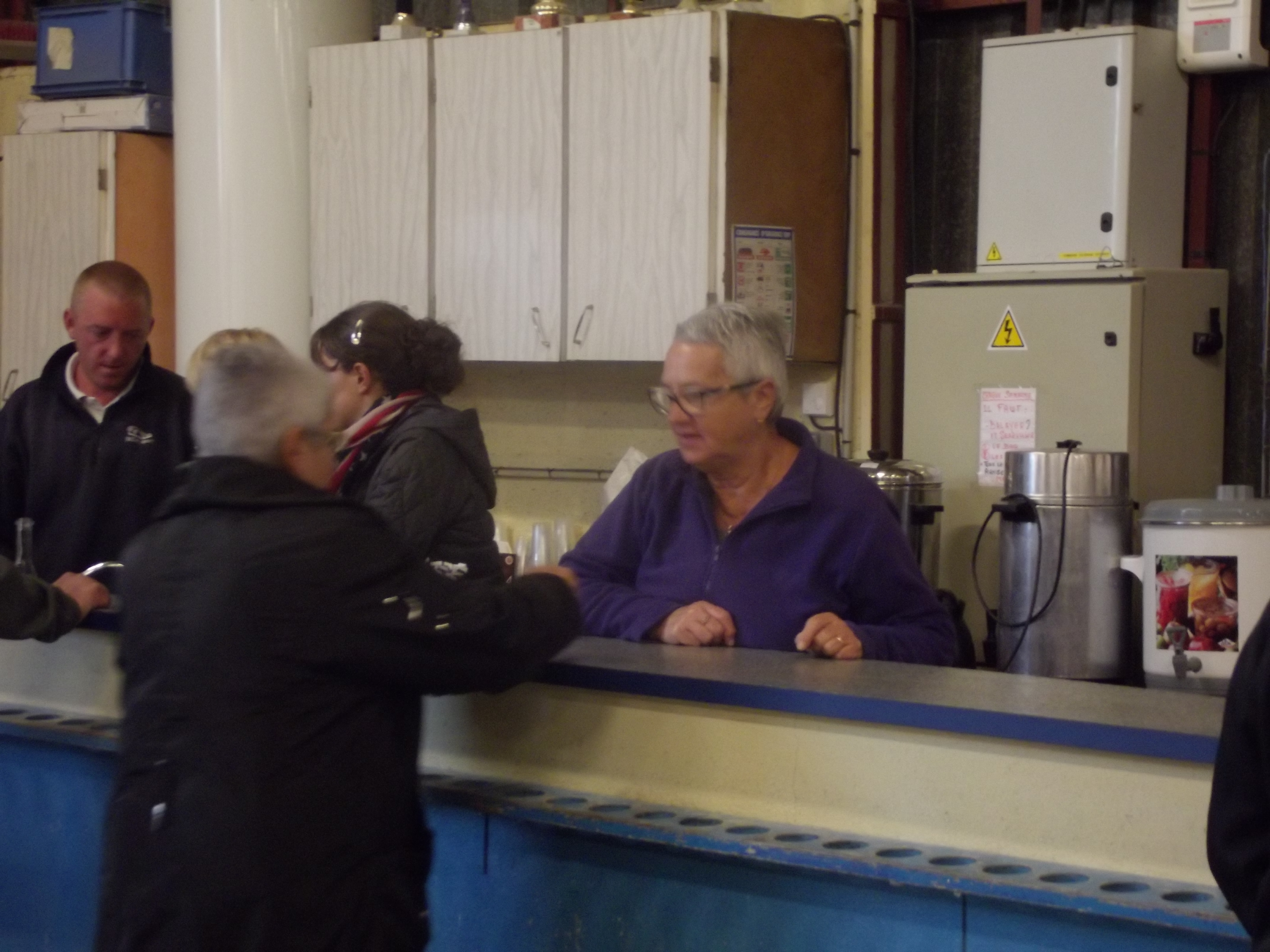 Bénévoles et joueurs... Bénévoles et joueurs...