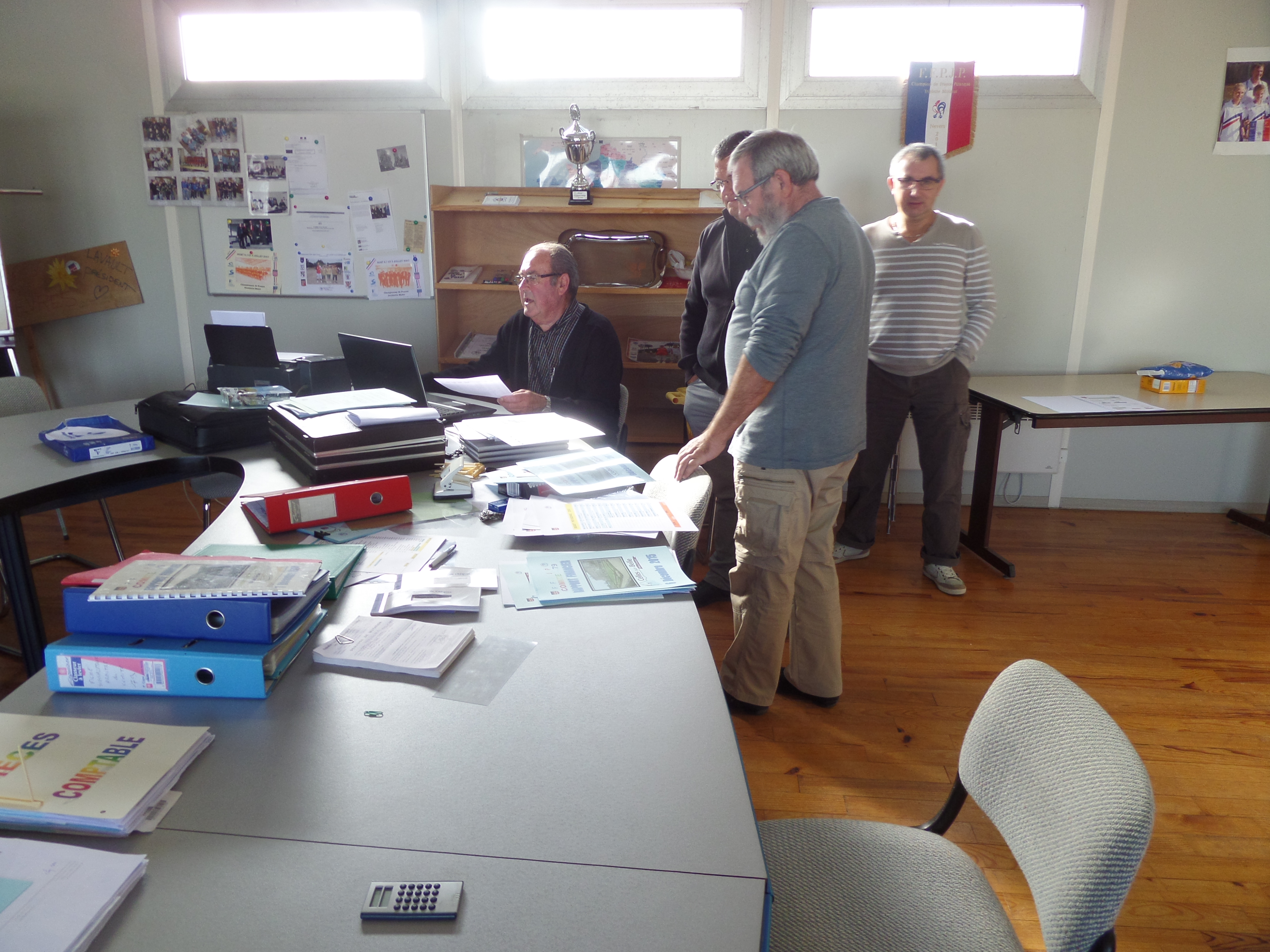 Vérificateurs aux comptes Vérificateurs aux comptes