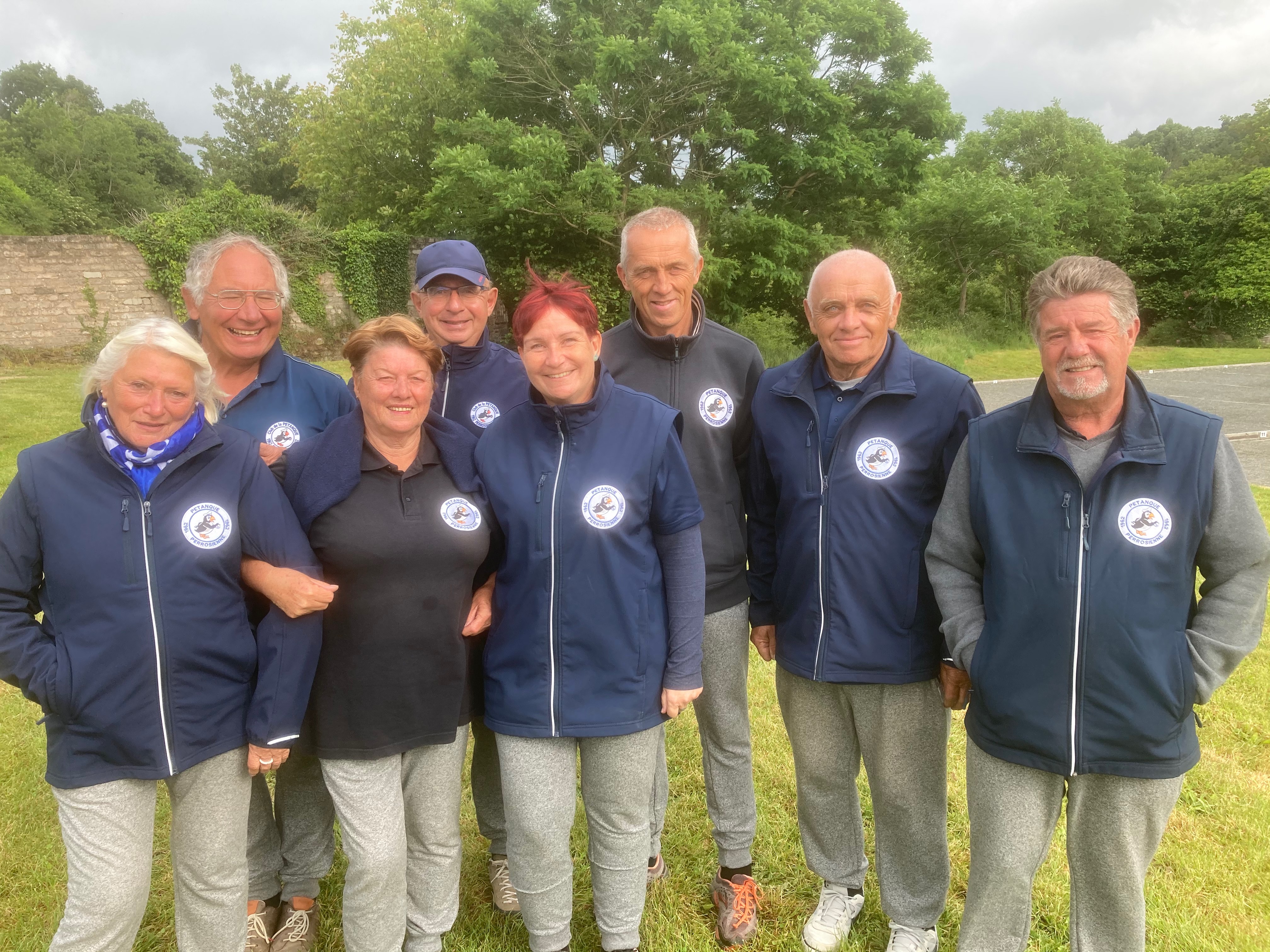 L'équipe des perdants de la semaine :) L'équipe des perdants de la semaine :)