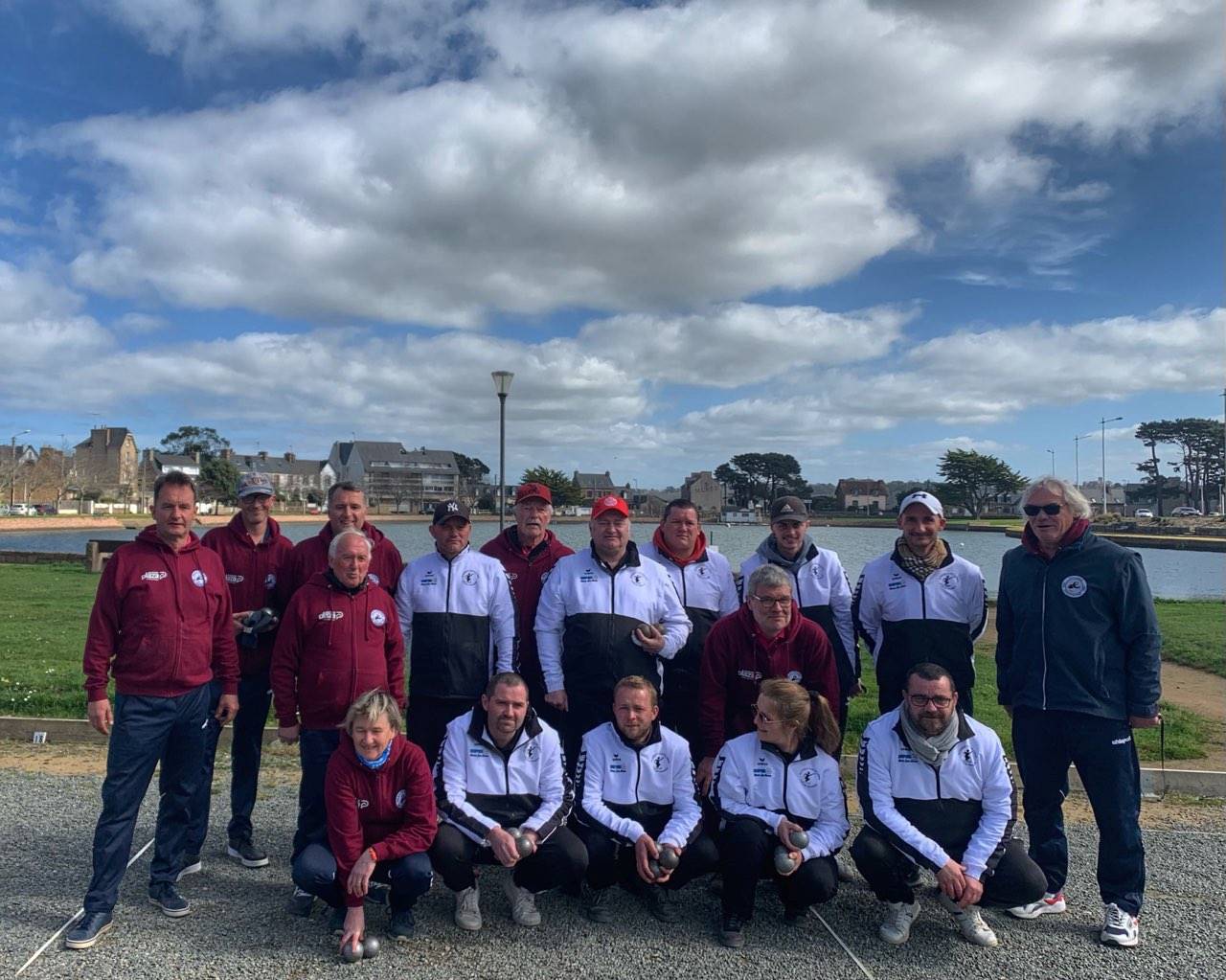 Article n°909 Article n°909