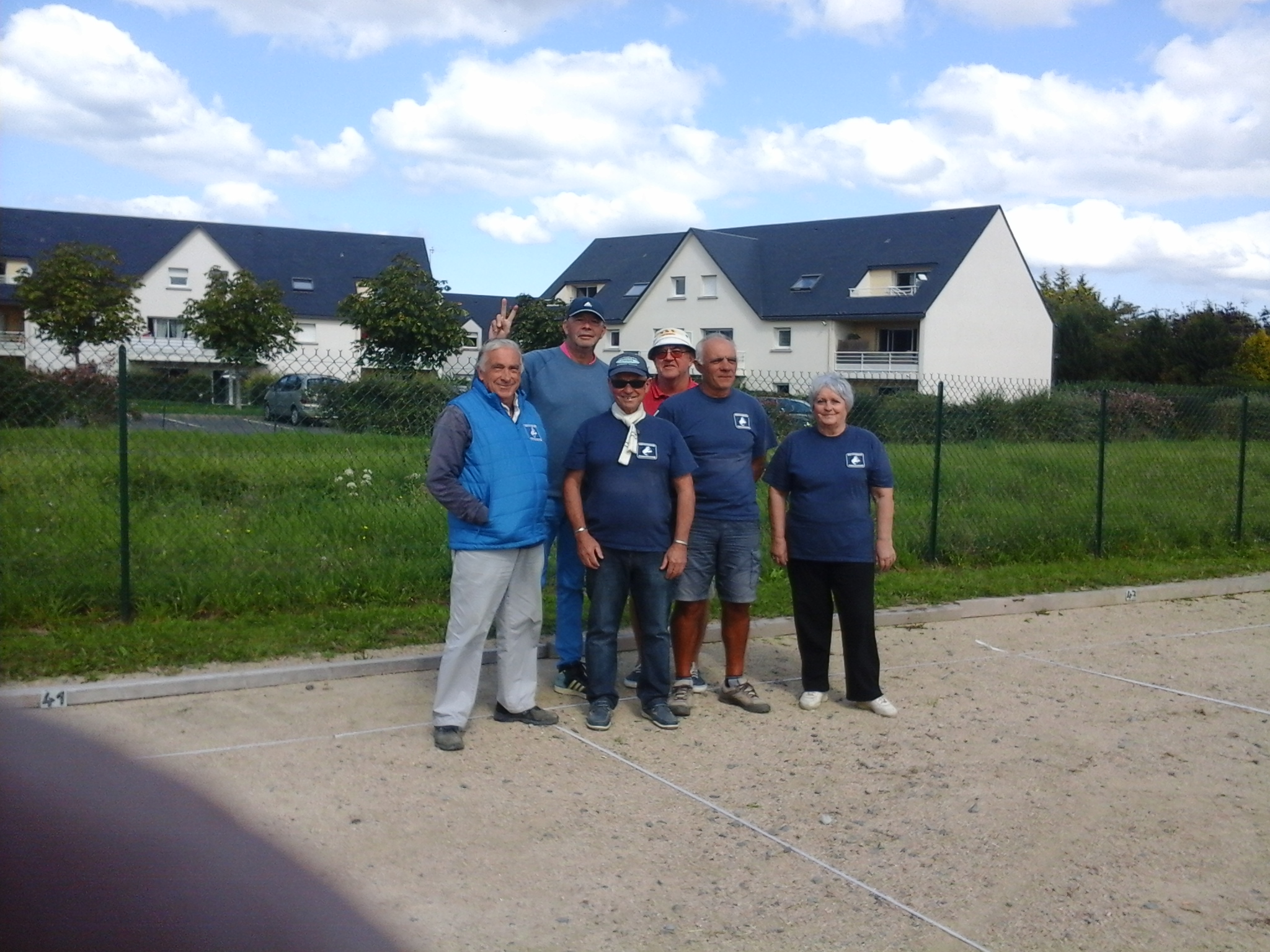 Sympathique equipe de Dinan a la prochaine Sympathique equipe de Dinan a la prochaine