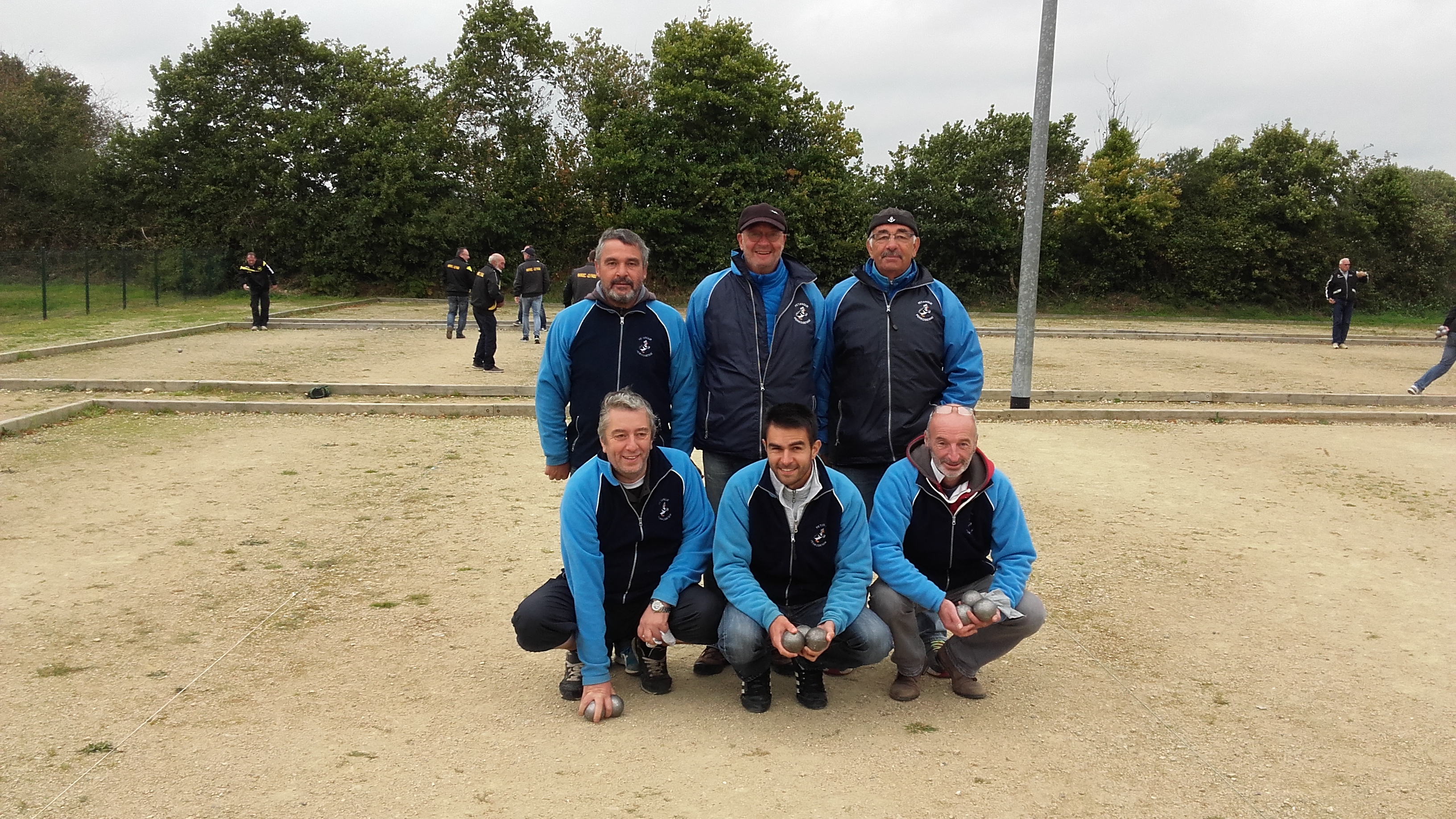 Bravo a nos gars de perros 20 a 16 contre le Faou Bravo a nos gars de perros 20 a 16 contre le Faou