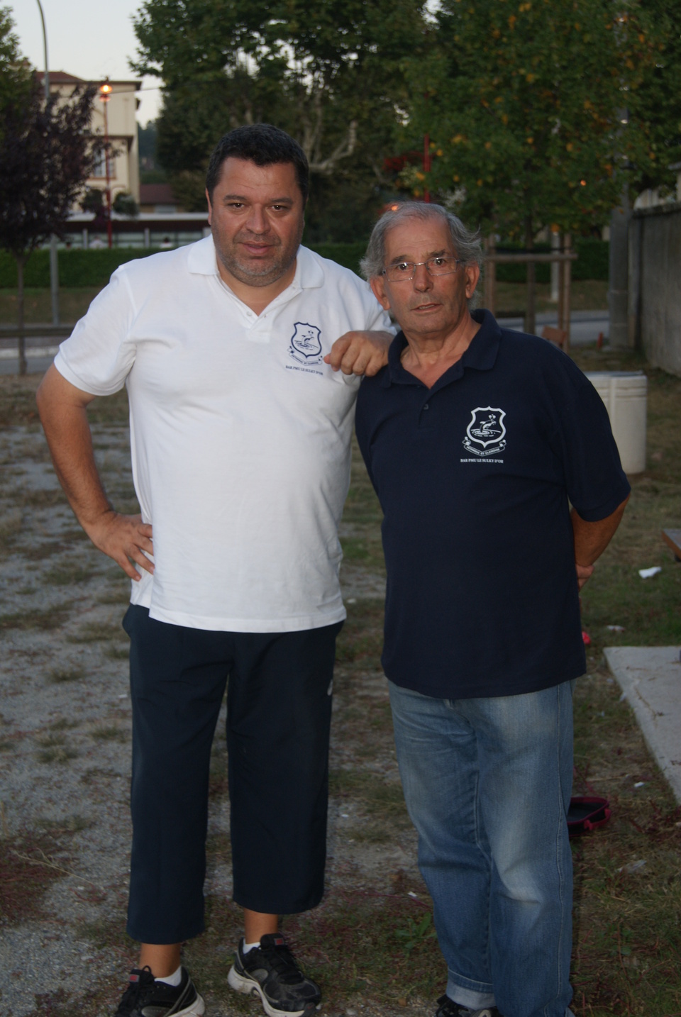 Ph. QUINTAIS et Jérôme BARBOSA (rencontre de deux portuguais, n'est-ce pas jérôme ?) Ph. QUINTAIS et Jérôme BARBOSA (rencontre de deux portuguais, n'est-ce pas jérôme ?)