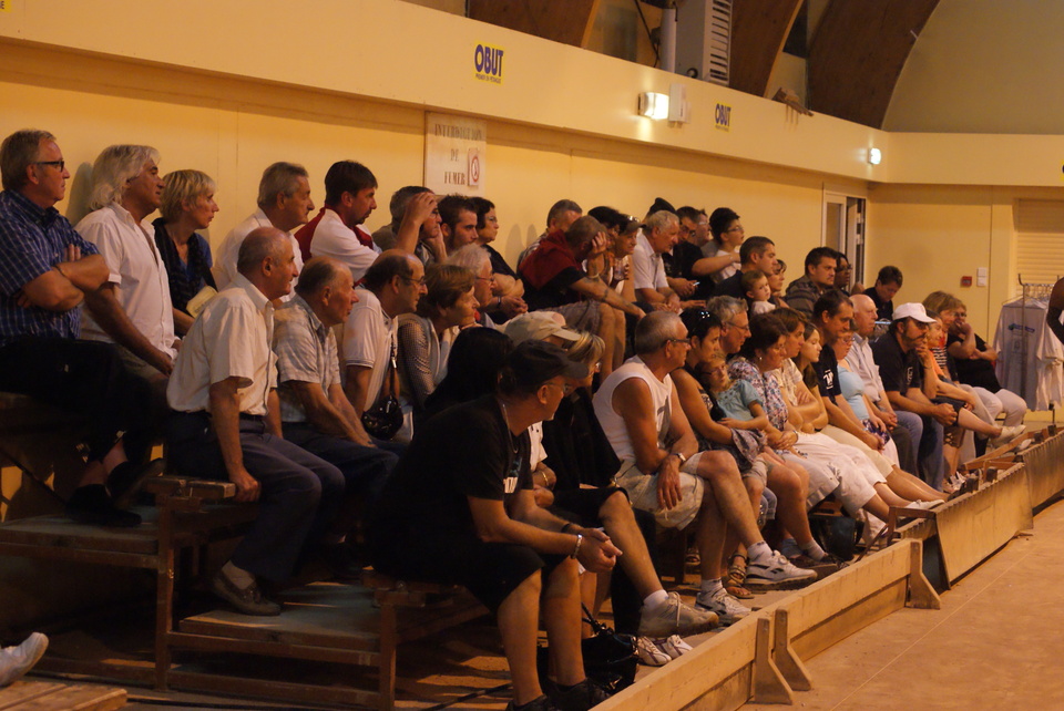 Le public est resté nombreux pour suivre la partie exhibition (très serrée d'ailleurs) Le public est resté nombreux pour suivre la partie exhibition (très serrée d'ailleurs)