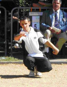 JULIEN BAPTISTE : " BON ELEVE ET ESPRIT CLUB " JULIEN BAPTISTE : " BON ELEVE ET ESPRIT CLUB "