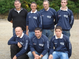 L'EQUIPE "C" ASSURE SON MAINTIEN ; DEFAITES DES FORMATIONS "A" et "B"