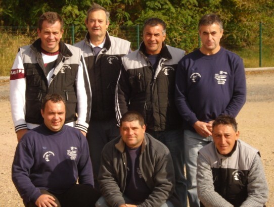 LES 3 EQUIPES SENIORS MONTENT EN DIVISION SUPERIEURE LES 3 EQUIPES SENIORS MONTENT EN DIVISION SUPERIEURE