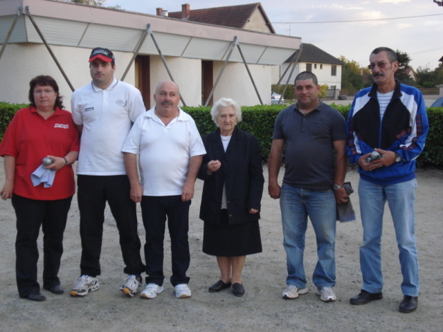 POINTS DES THIELOIS A FIN SEPTEMBRE : M PASQUET ET V CHERVY DETACHES