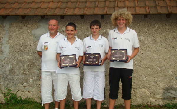 LES CADETS THIELOIS A BEAUCAIRE