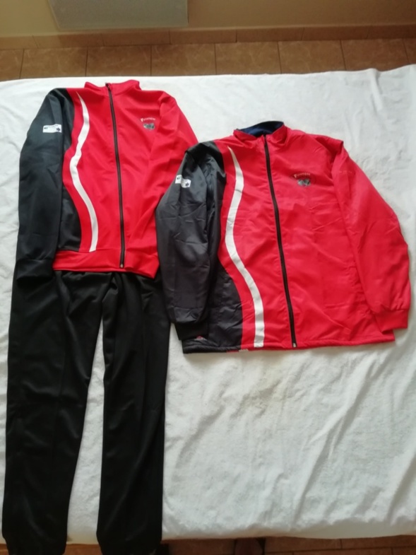 Tenue du club. Tenue du club.