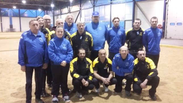 equipe D5 contre trouy : J-yves , mathilde , didier , alain , sylvain , jean-claude , et nicolas equipe D5 contre trouy : J-yves , mathilde , didier , alain , sylvain , jean-claude , et nicolas