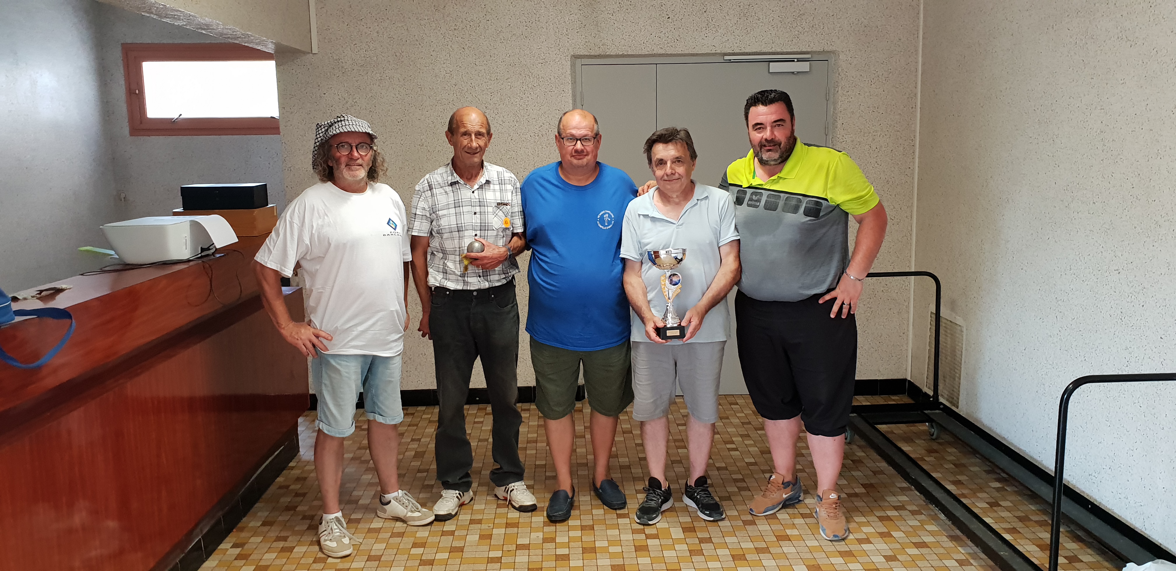 finliste du complémentaire dont la famille RIEGEL vainqueurs finliste du complémentaire dont la famille RIEGEL vainqueurs