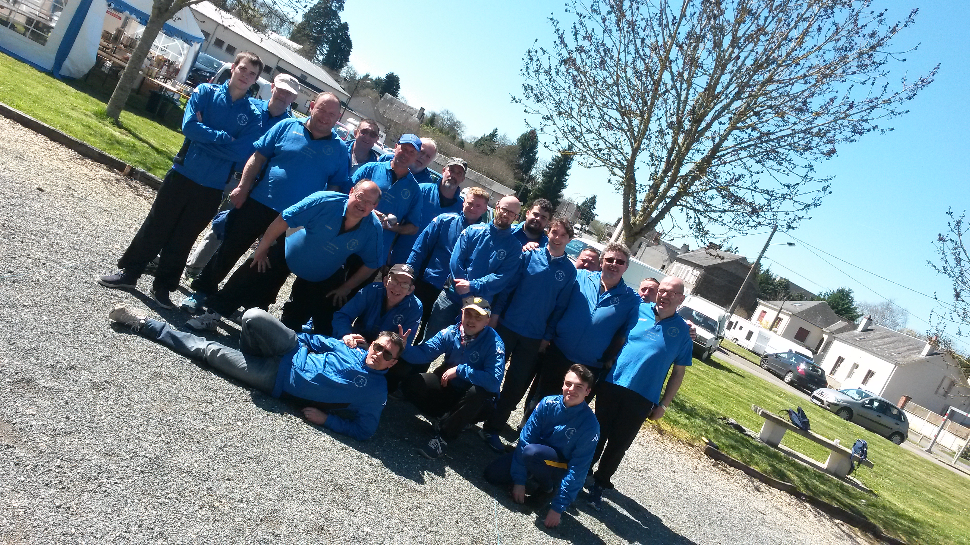 A la chapelle tout est permis A la chapelle tout est permis