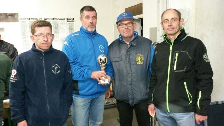 lolo et david après la demi-finale contre cedric et jean-jacques lolo et david après la demi-finale contre cedric et jean-jacques